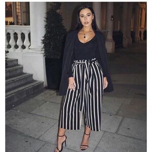 Zara Black White Stripe Wide Leg Culotte Pants Paperbag Waist Tie Belt M
